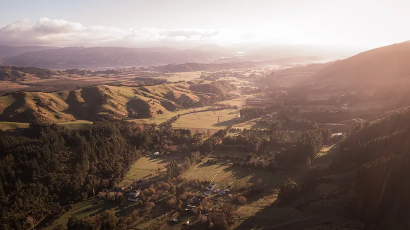 Evening sun over the Mangaroa valley
